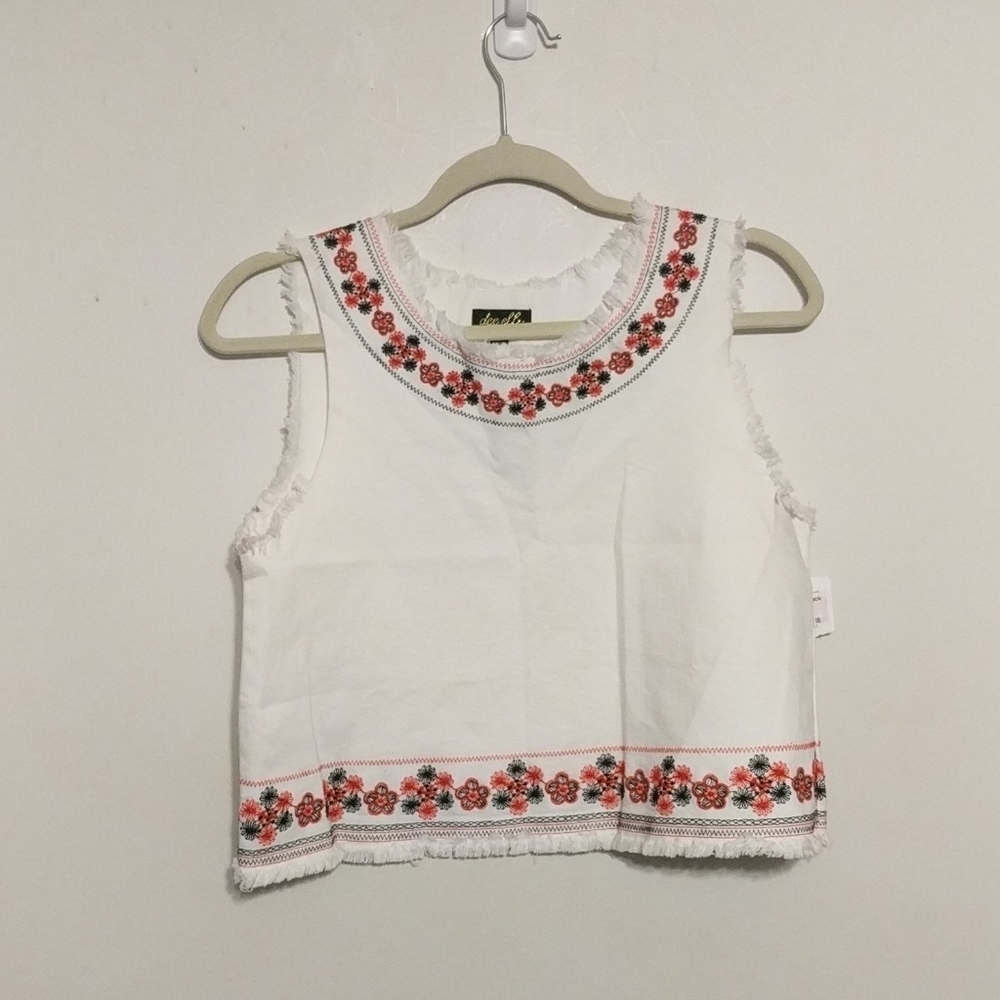 Dee Elly Embroidered Raw Hem Tank Top - size Small